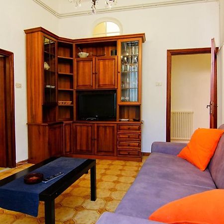 Appartamento Nel Borgo Medievale Levanto Luaran gambar