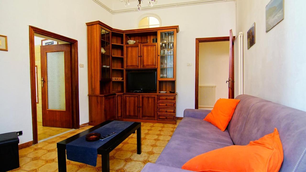 Appartamento Nel Borgo Medievale Levanto Luaran gambar
