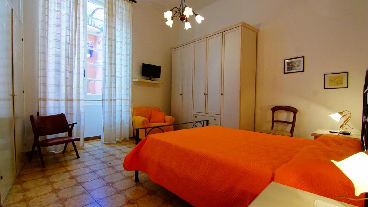 Appartamento Nel Borgo Medievale Levanto Luaran gambar