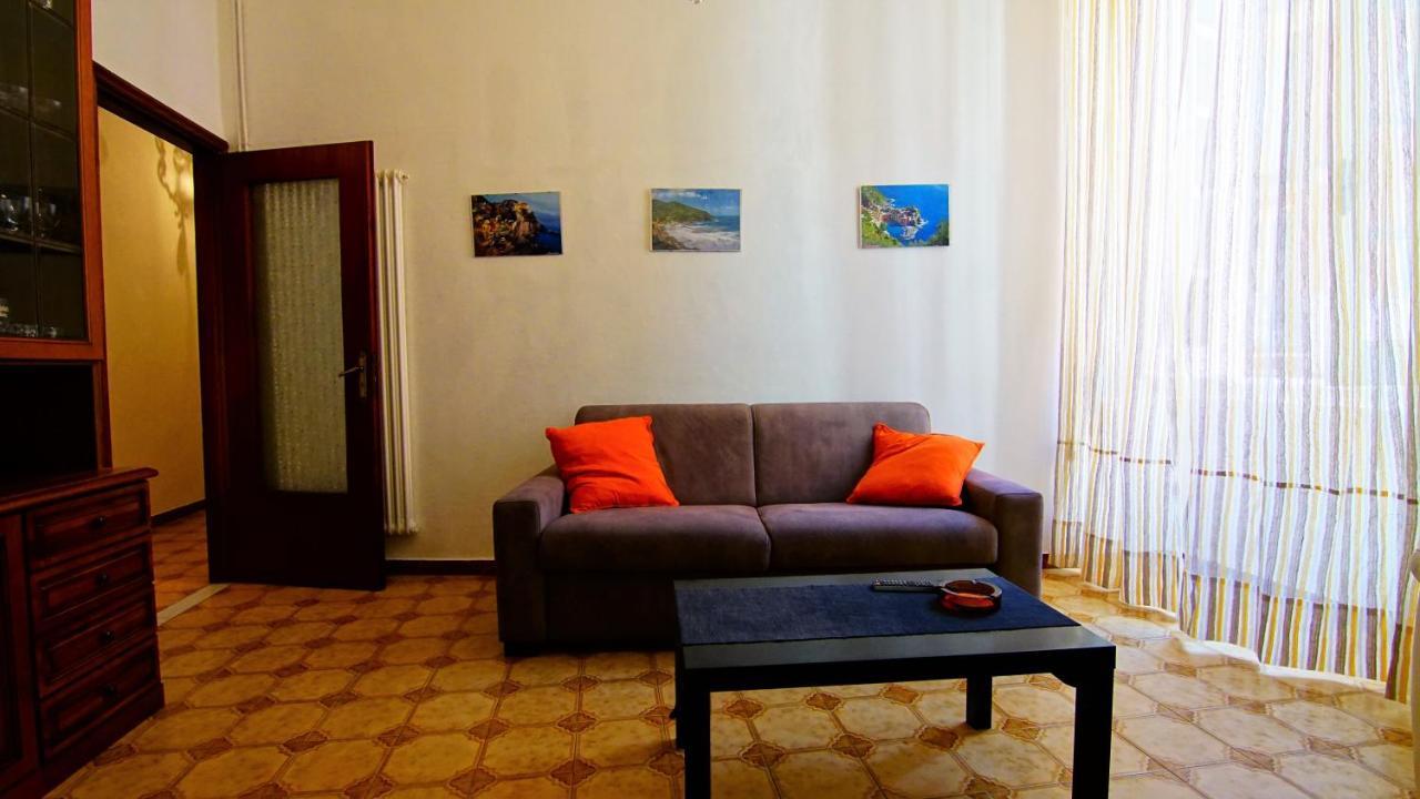 Appartamento Nel Borgo Medievale Levanto Luaran gambar